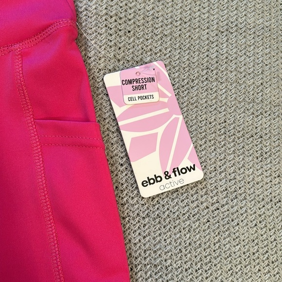 Ebb & Flow bike shorts - Picture 2 of 5